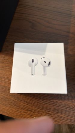 Apple AirPods Wireless Earbuds in Box