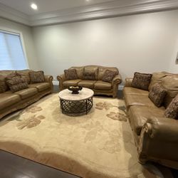 Roma Style Leather Couches 3 Piece Set