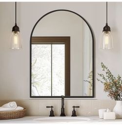 Arched Black Mirror 30x40