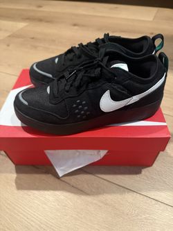Nike CITY Street Black Youth 5