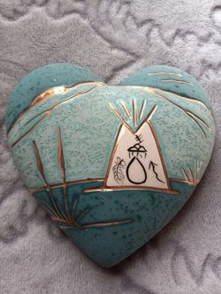 Heart Shape Pottery Jewelry Box With 2 Pairs Turquoise Earrings 