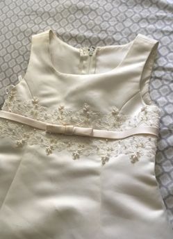 Size 4 flower girl dress