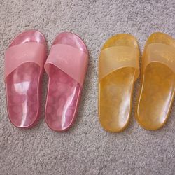 Coach slides