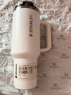 Stanley Frost Quencher ProTour 40oz Flip Straw Tumbler BNIB