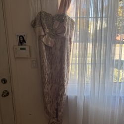 Beautiful Gold Dress Large Size new