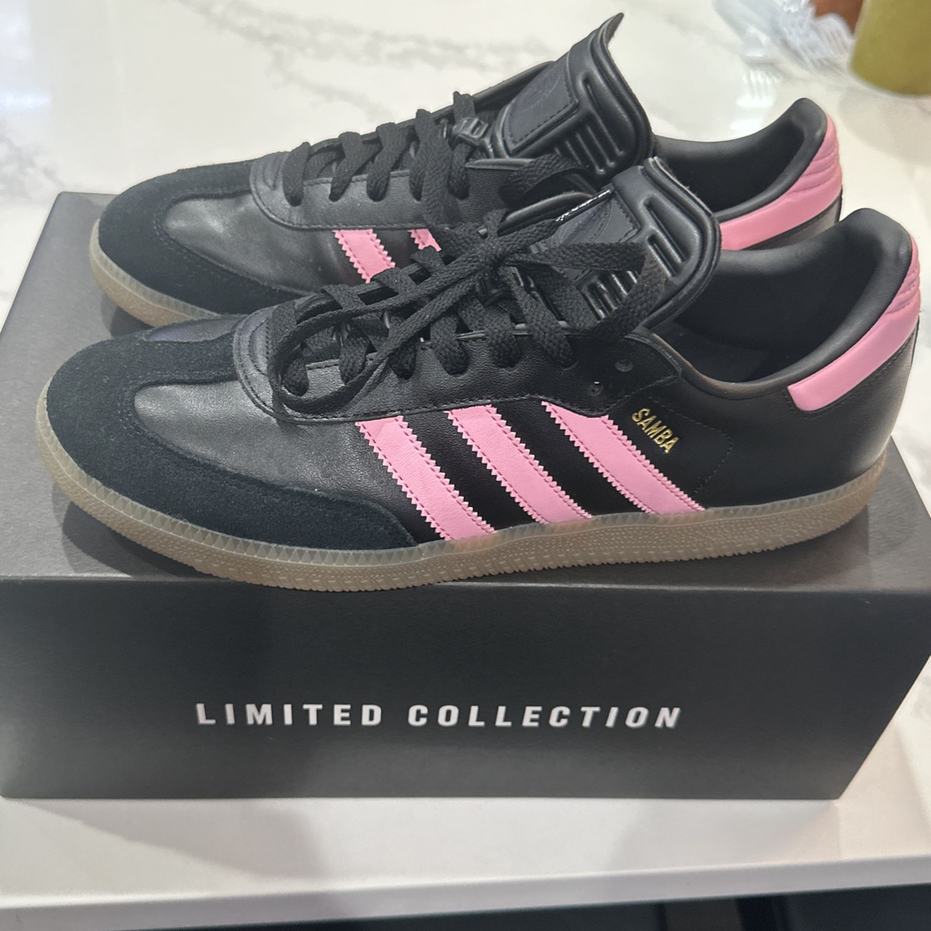 adidas gazelle silver green womens Adidas Samba Inter Miami CF Messi Pink main image 0