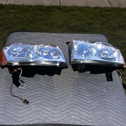 For Jeep Grand Cherokee Halogen Type Headlights Headlights Driver Left + Passenger Right Replacement