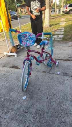 Girl bike