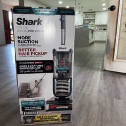 Shark Rotator Swivel Pro Complete 