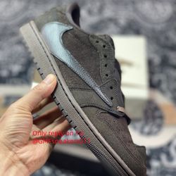 Travis Scott x Air Jordan 1 Low Velvet Brown