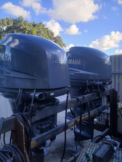 Pair of 250hp Yamaha Four Stroke Engines