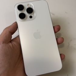 iPhone 15 Pro Max - 256gb - Unlocked 