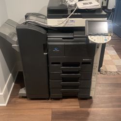 Printer /  Minolta bizhub 423