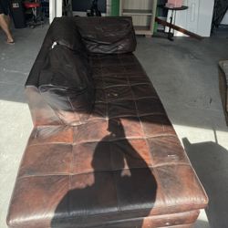 Mueble De Cuero