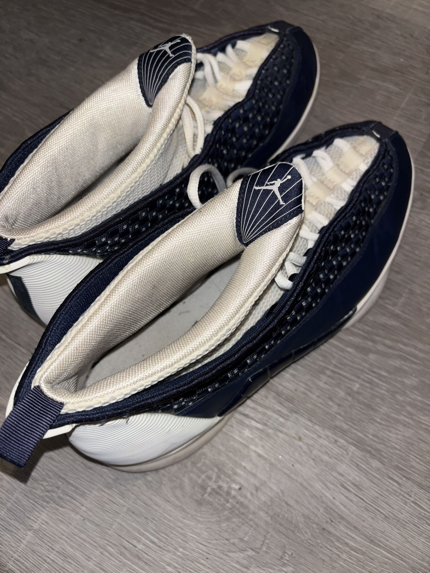 Jordan 15 Obsidian Size 11