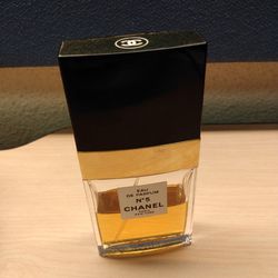 Chanel 5 Bottle Perfume 
