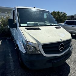 Mercedes Sprinter