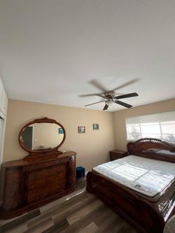 bedroom set