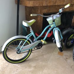 Beautiful Huffy Girls Bike 20”