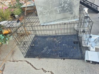 Pet cage $10