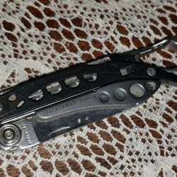 NEW LEATHERMAN STYLE CS MULTITOOL KEYCHAIN KEYRING KEY CHAIN RING DISCONTINUED RARE MULTI HAND TOOL