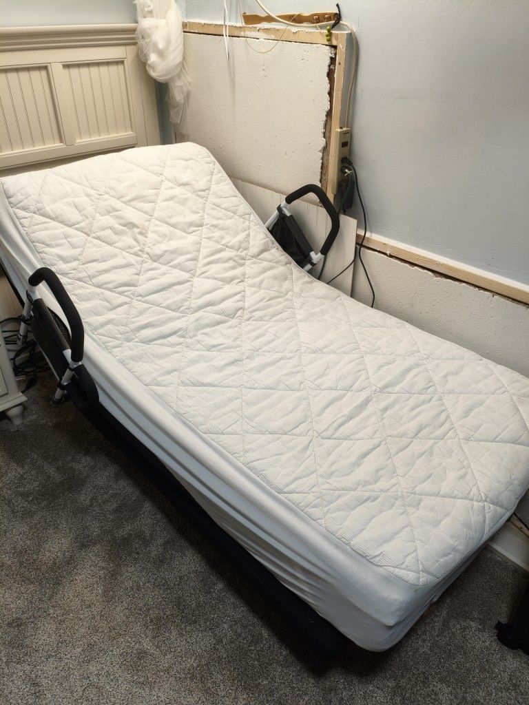 Like New Adjustable Twin Size Bed With New Mattress And Topper