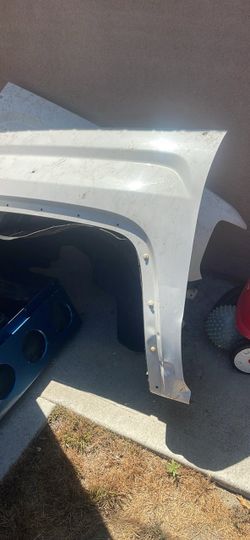 GMC 2014-2018 fender driver side