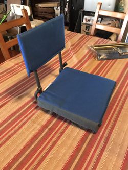 Stadium seat