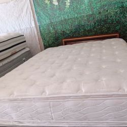 Queen Size Mattress (Colchón Queen Size)