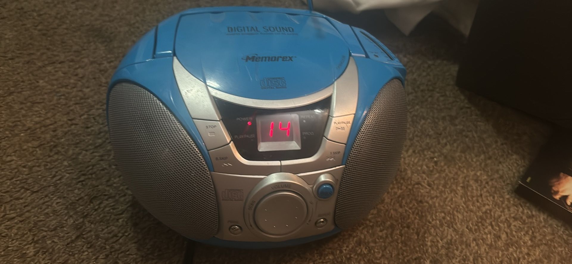 Vintage 2000s Memorex Cd / Radio Boombox