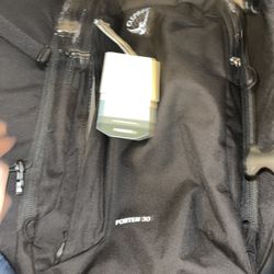Osprey  Porter 30L 30 Travel Backpack, Black - Brand New with Tags