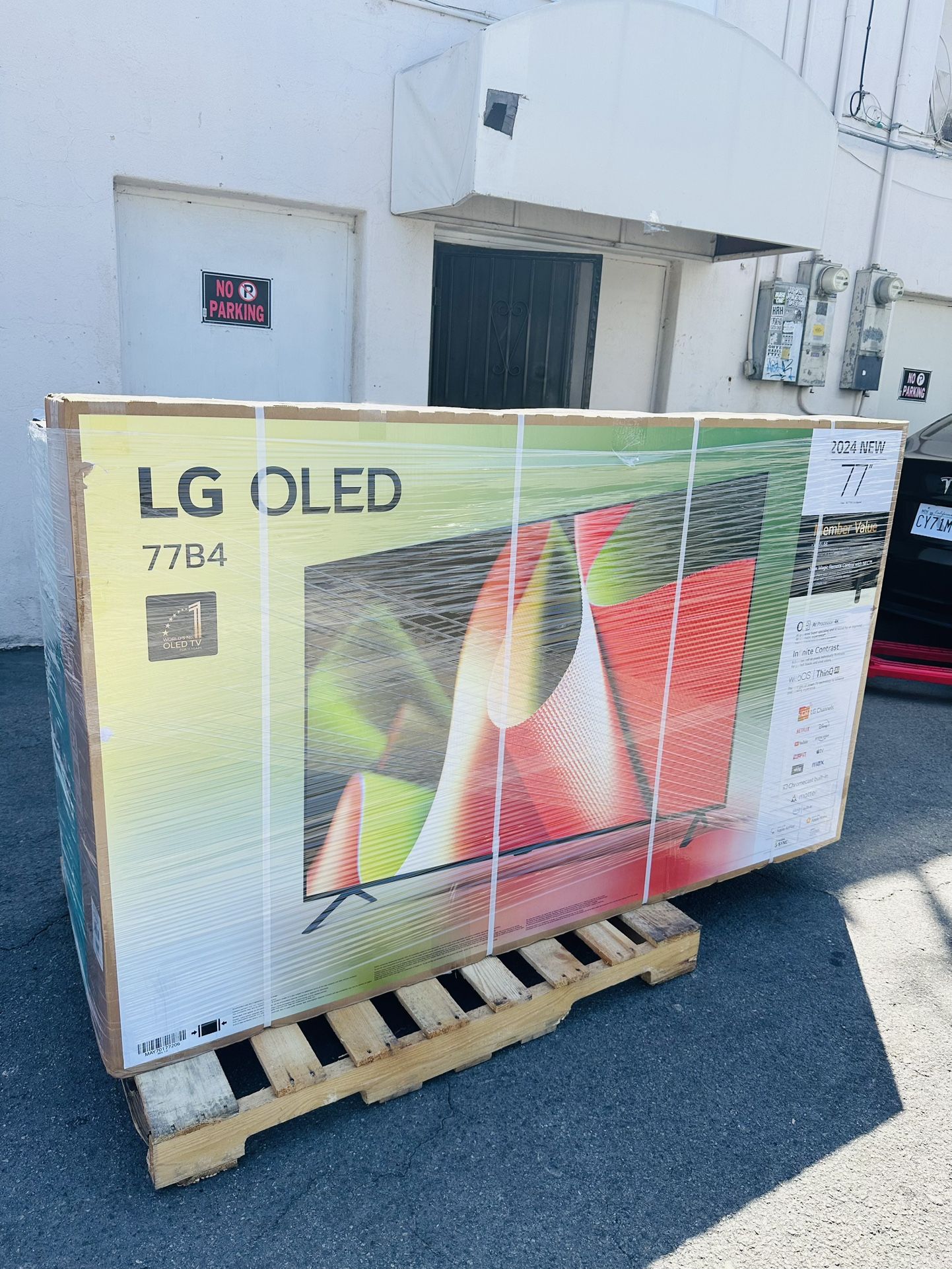 77” LG OLED B4 4K UHD Smart Tv