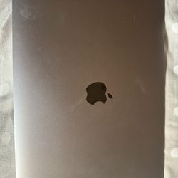 Apple MacBook