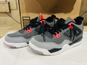 Jordan 4 Retro Infrared (GS) Size 13.5C