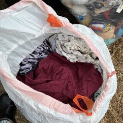 Maternity clothes