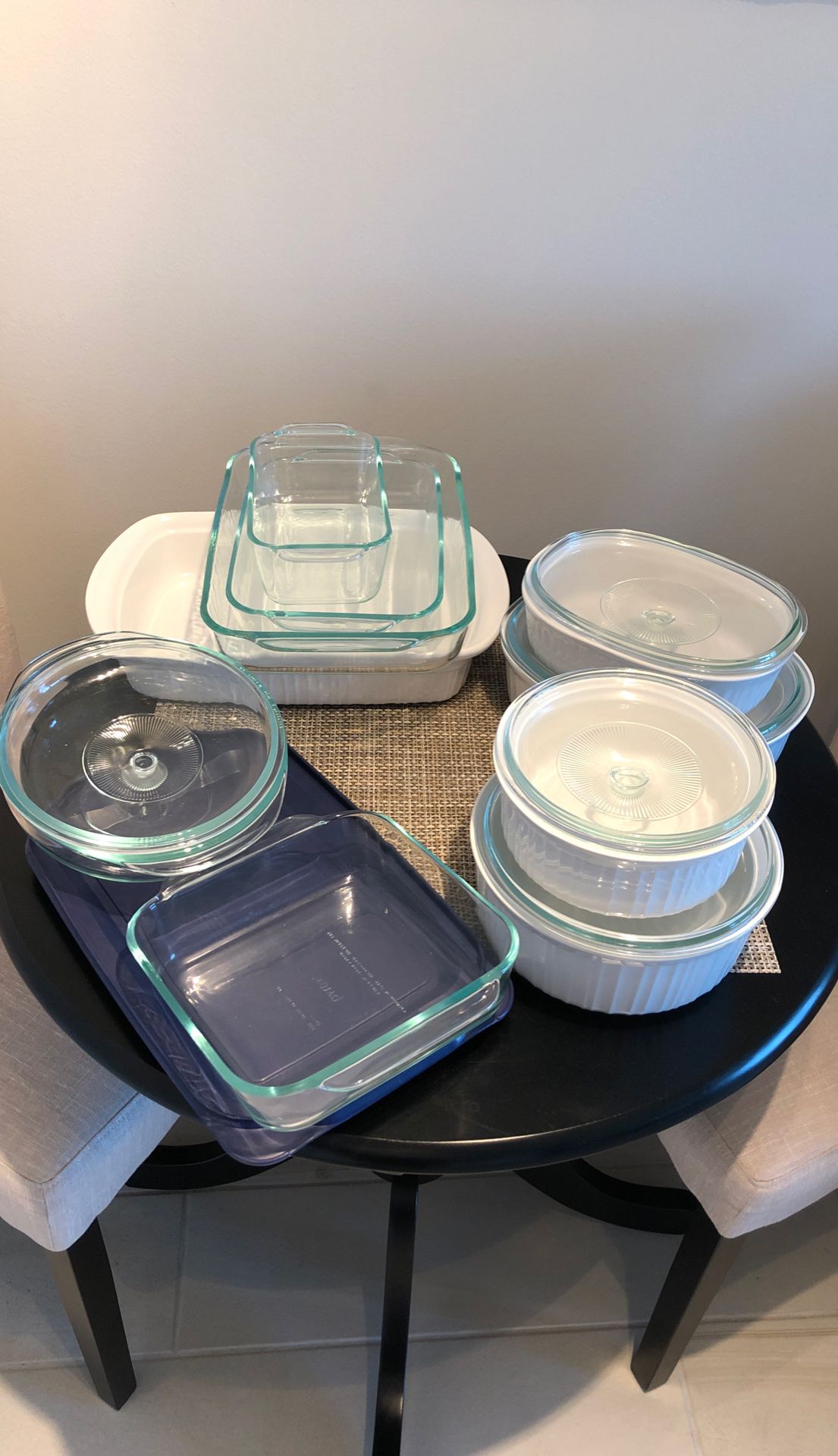 Full pyrex and Corningware set