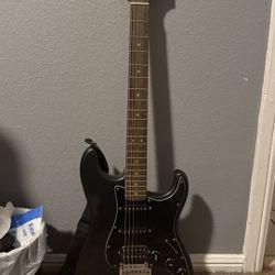 Squier Affinity Series Stratocaster Electric Guitar Pack + Amp + 3-Month Guitar Lessons