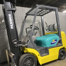 Komatsu forklift for sale, new engine 