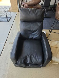 Free Small recliner