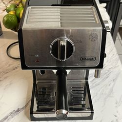 De'Longhi ECP3420 Espresso Machine 
