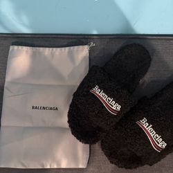 Balenciaga Slides