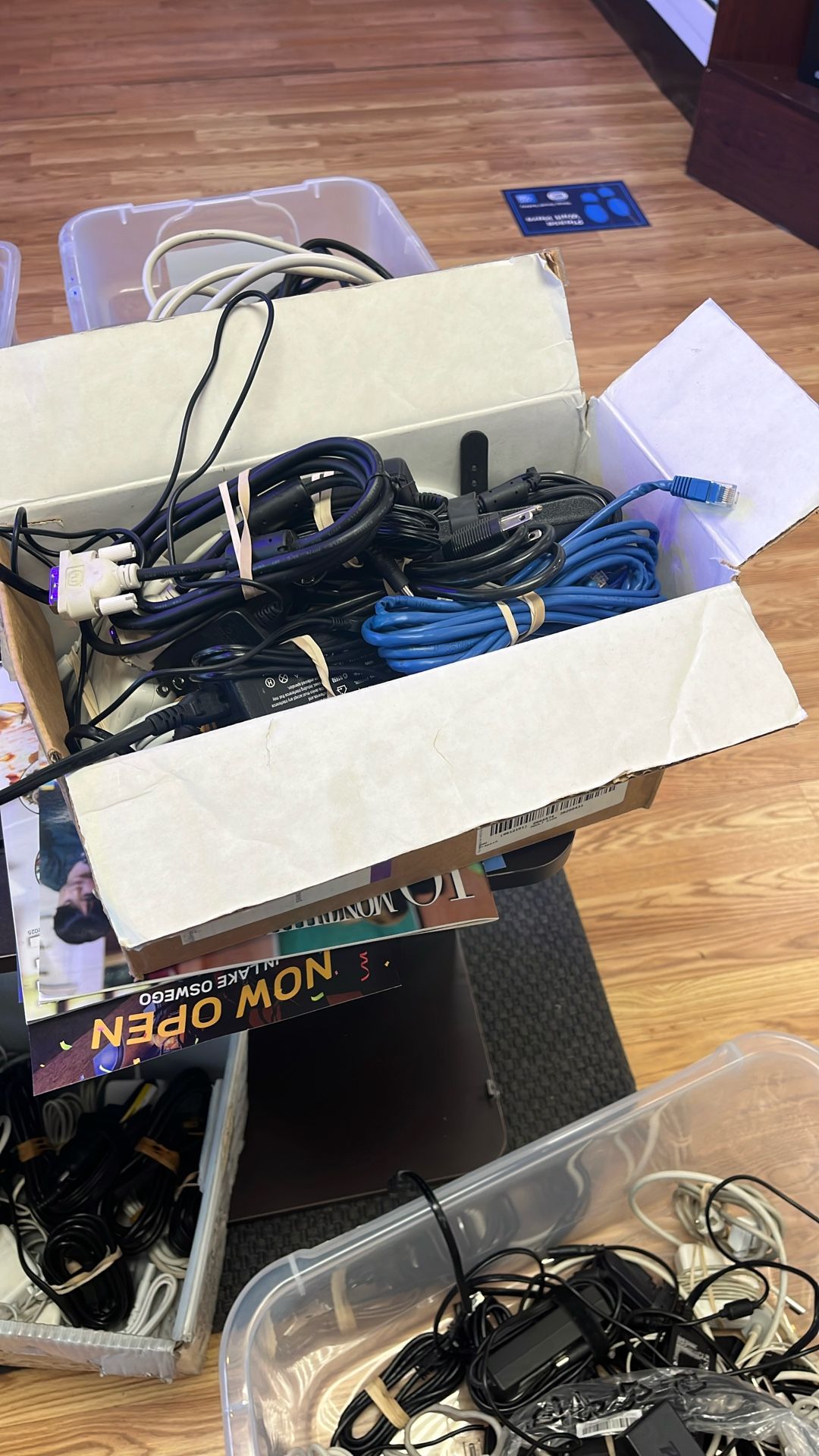 Random Cords