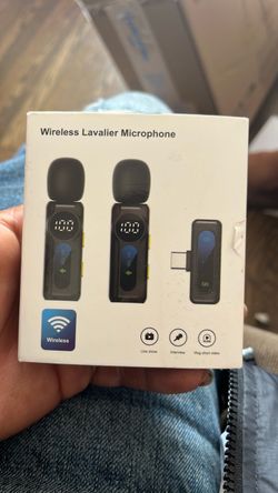 Wireless Lavalier Microphone with USB-C Receiver