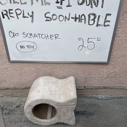 Pet Scratcher And Sleeping Space Para La Mascota Que arañe y duerma 