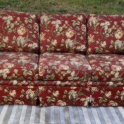 $160 DOLLARS FOR FIRST  OFFER BEAUTIFUL RED ROSE SOFA ( BRAND NEW)