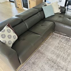Leather sectional with Side Recliner 