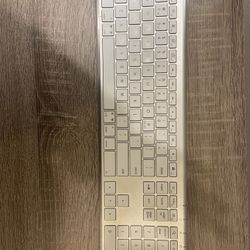 Macally Wireless Bluetooth Keyboard