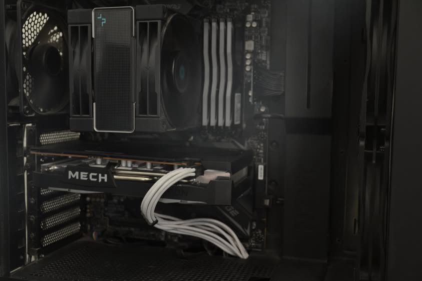 MSI Gaming AMD Radeon RX 6600 MECH 2X 128-bit 8GB GDDR6 VR Ready