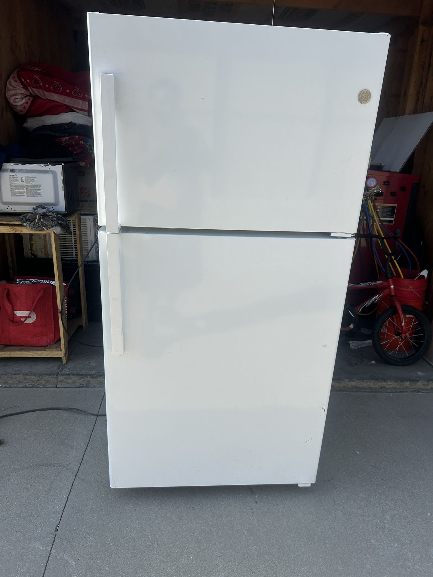 Refrigerator