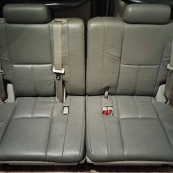 3  Row  Seats For 2007 - 2012  Chevy  or  GMC